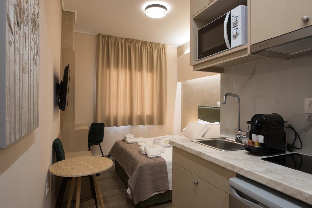 Rob Venture Suites At The Central Of Athens City Exterior foto